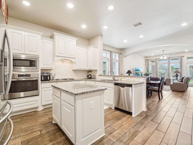 29126 Brooks Valley Dr — The Brooks At Cross Creek Ranch