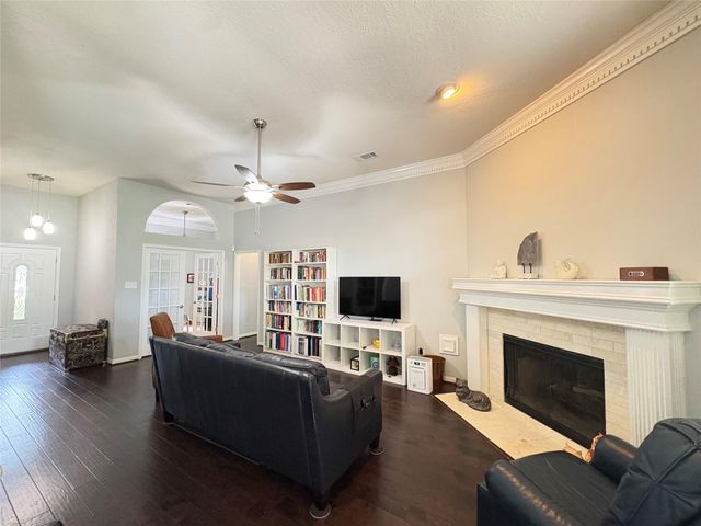 503 Province Place Dr — Governor's Place