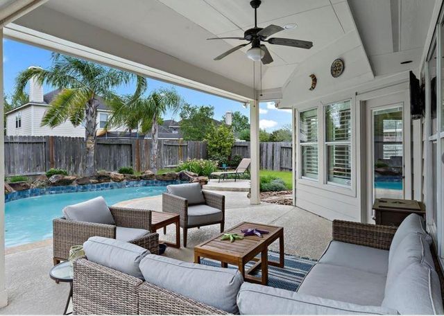 1526 Waterside Village Dr — Waterside Village Sec 2