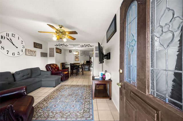 3217 Bond St — Deepwater Terrace Sec 01