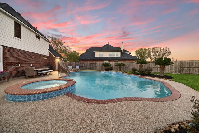 5102 Hidden Brook Ln — Magnolia Creek