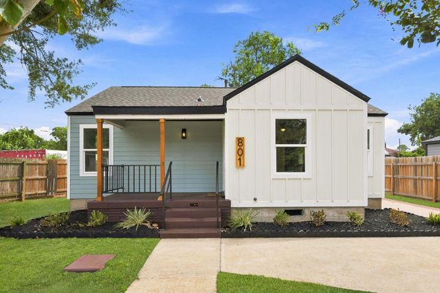 801 E Defee Ave — Danubina Court Sec 01