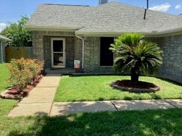 5125 Cotter Ln — Villages Of Town Center Sec 1