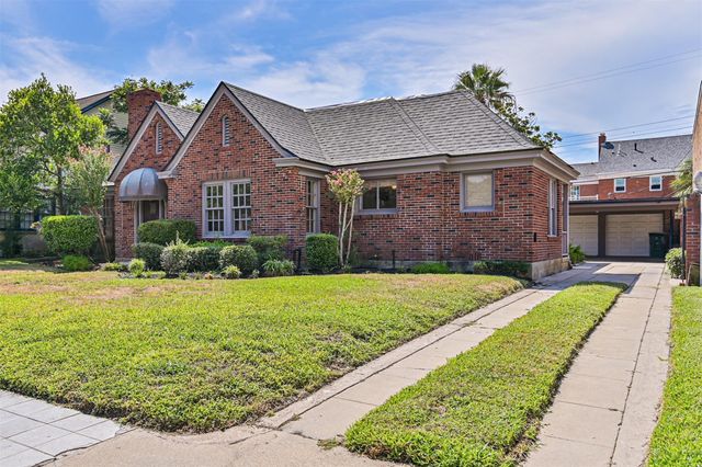 5023 Woodrow Ave — Denver Court
