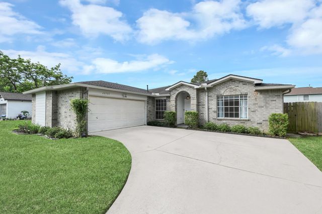 28707 Stapleford St — Fox Run 06