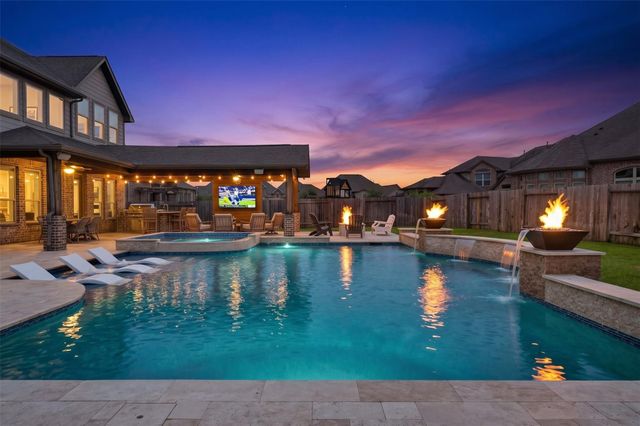 18923 Lavenwood Ln — Wildwood/Oakcrest North