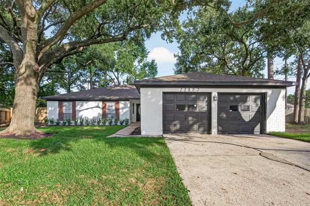 23802 Spring Towne Dr — North Spring Sec 01 U/R & R/P