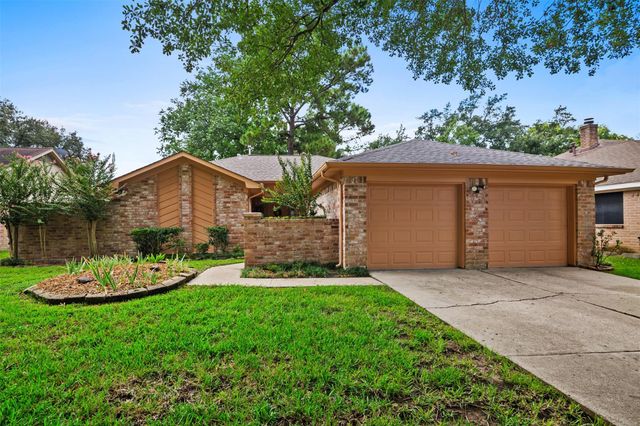 25907 Long Hill Ln — Lexington Woods North