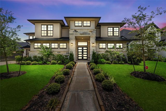 10314 Forest Lake Dr — Sienna