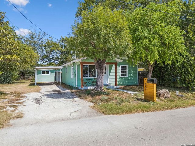 647 Dolle Ave — WEST