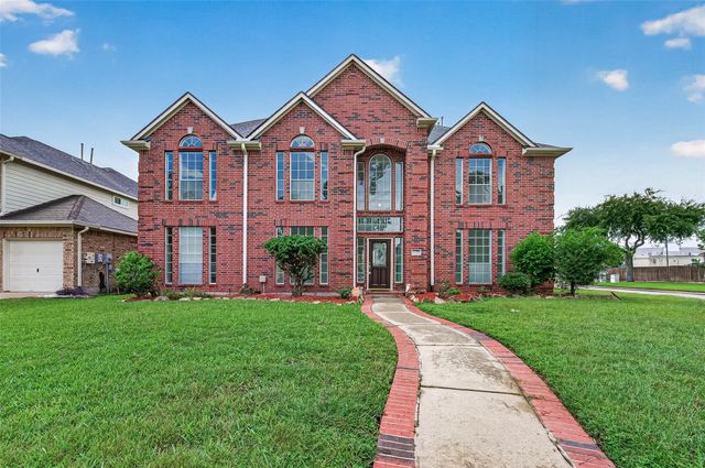17435 Memorial Crest Dr — Memorial Creek Estates 01 Amd