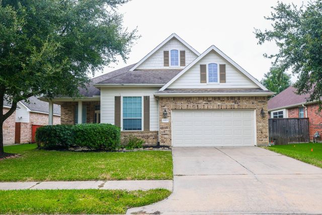 16523 Shimmering Lake Dr — Fairfield Village North Sec 08