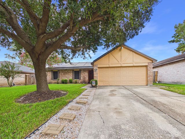 5807 Walnutgate Dr — Greengate Place