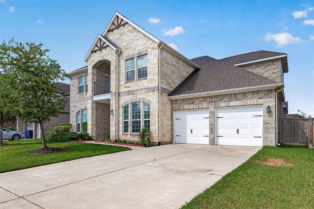 6643 Eastchester Dr — Katy Lakes