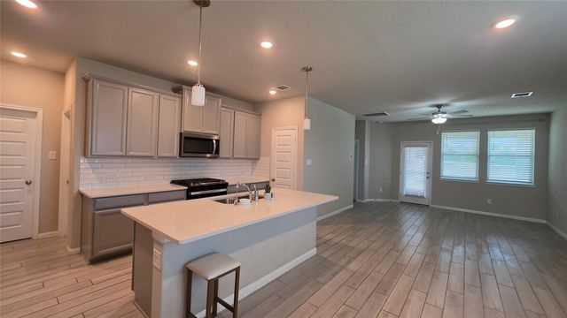 17446 Buckeye Br — HARPER'S PRESERVE