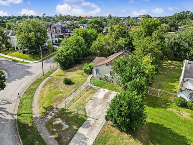 5130 Live Oak St — Riverside Terrace Sec 03