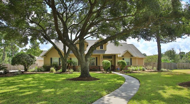 15812 Rose Pine Ct — Lakes of Rosehill