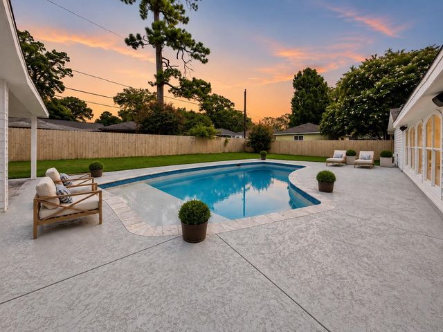 18918 Casper Dr — North Hill Estates