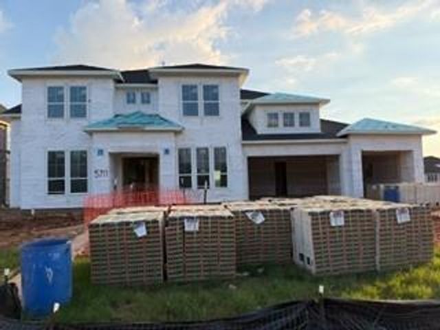 5711 Watercrest Oak Dr — Evergrove