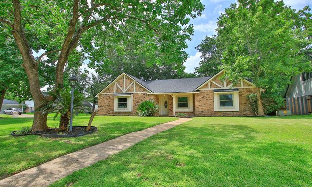 9726 John Bank Dr — Glenloch - Memorial Chase