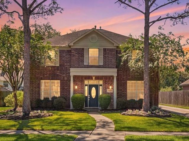 13526 Robin Hill Ct — Northfork