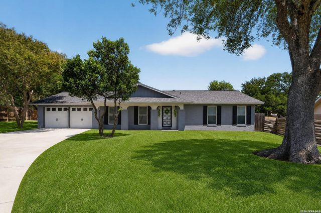111 LAURAL LN — Rose Garden Estates