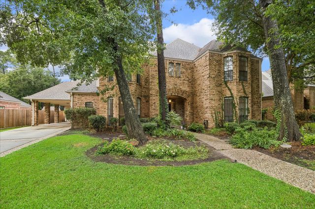 6015 Spanish Oak Way — Spring Creek Oaks