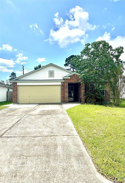 4710 Comal River Loop Loop — Creekside Village 01
