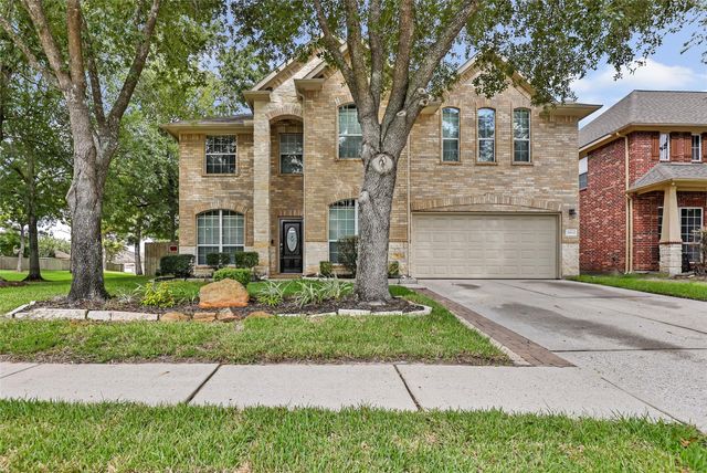 26032 Royal Emerald Ln — Kings Mill