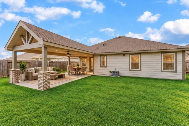 211 Garnett St — Magnolia Ridge