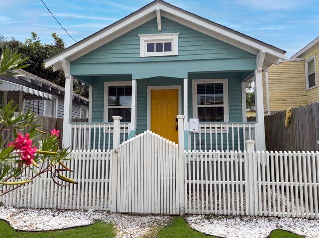 2819 Avenue K — Galveston Townsite