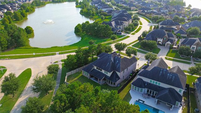 5123 Kendalia Cloud Ln — Creek Cove At Cross Creek Ranch
