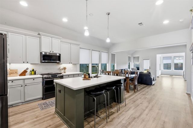 15634 Beltie Dr — Balmoral Sec 22