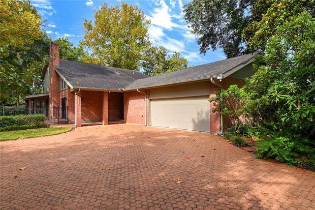 904 Winston Dr — Winston Terrace Sec 1