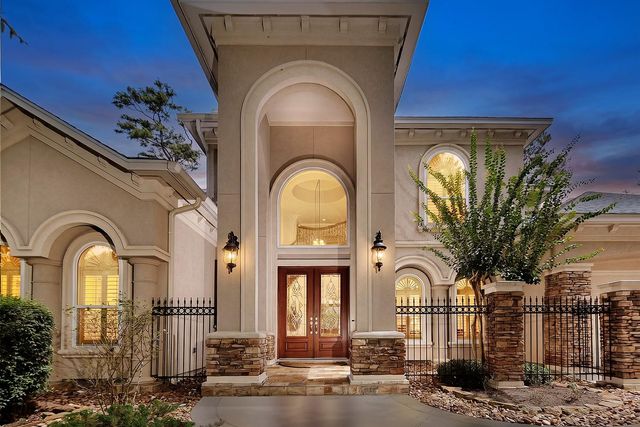 10 Snow Pond Pl — Woodlands Village Indian Springs