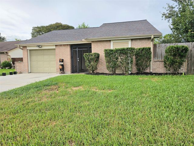 14018 Panhandle Dr — Townewest Sec 4