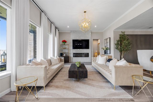 7819 Lost Pecan Way — Pecan Estates At Anderson Spgs Sec 3