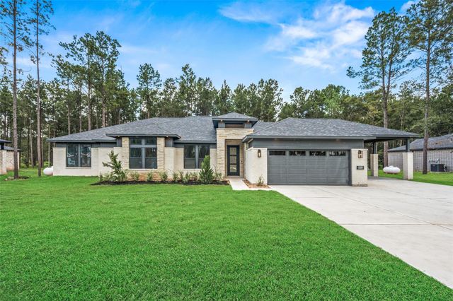 13656 Armstrong Street — Deer Pines