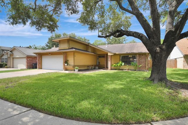 18415 Hazycrest Dr — Oakwood Glen West Sec 02