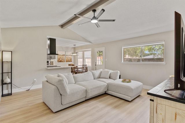 406 Christina Ln — Anna Alea Sec 1