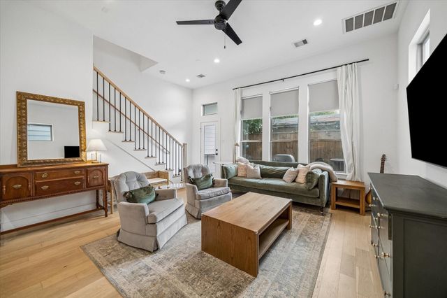 1516 Fulton St — Fulton Enclave