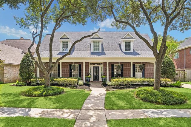 30 SAINT SIMONS COURT — TRAVIS PARK