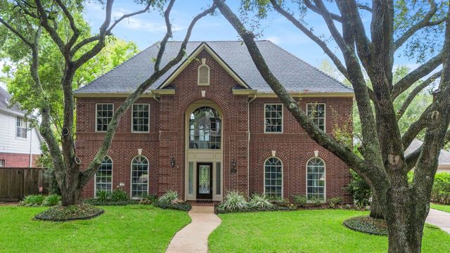 23 Saint Simons Ct — Travis Park