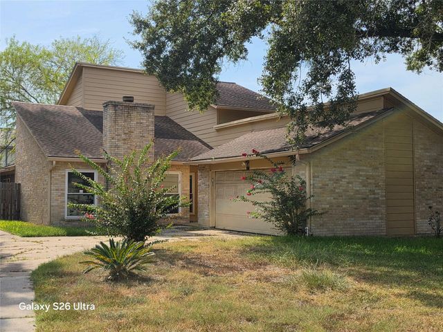 19027 Jodywood Dr — Atascocita South Sec 01