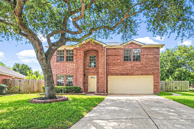 9904 Fair Brook Way — South Hampton Sec 1-2