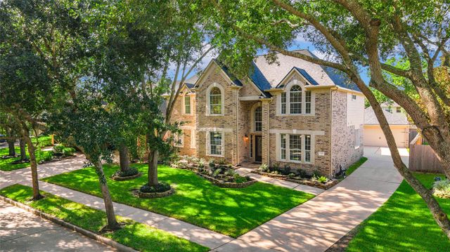 10510 Farmersville Frk — Sienna Village Of Shipmans Landing