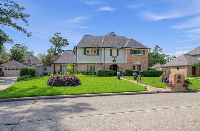 16211 N Greenfield Dr — Wimbledon Estate & Racquet Club S