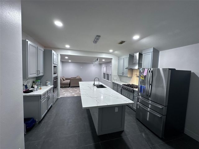 20802 Dewberry Creek Ln — Highland Crk Ranch Sec 06