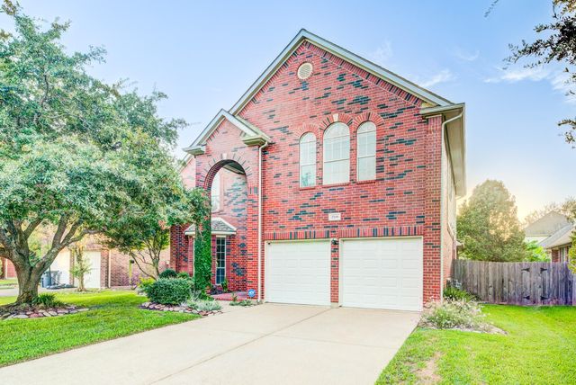 2706 Sun Beam Ct — Sunrise Lakes Sec 2