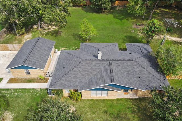 17005 White Birch Ln — Dogwood Forest
